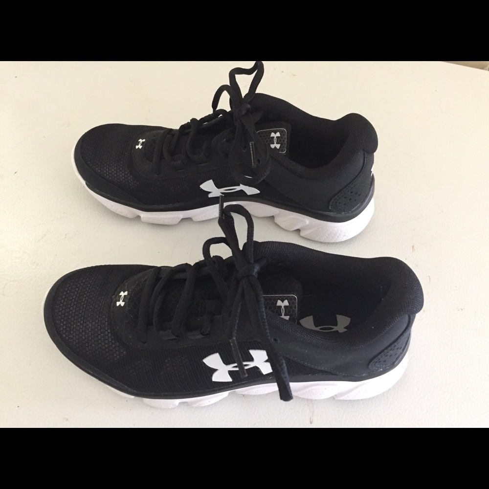 Under Armour Tennis Shoes